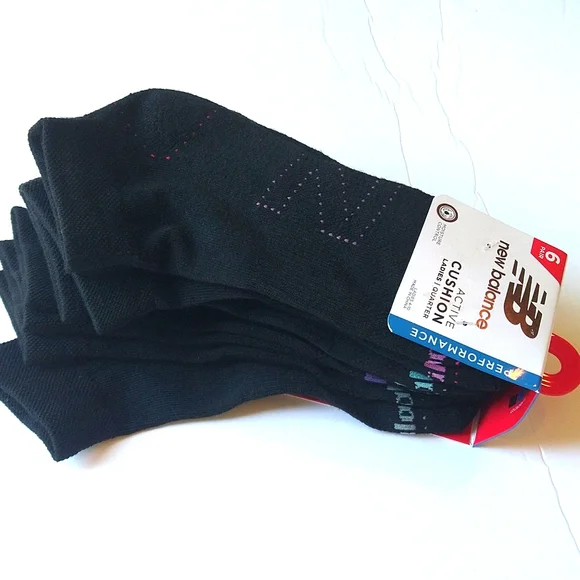 NWT New Balance 6 Pairs Black Women's Active Cushion Quarter Socks Size 4-10 - Picture 6 of 10